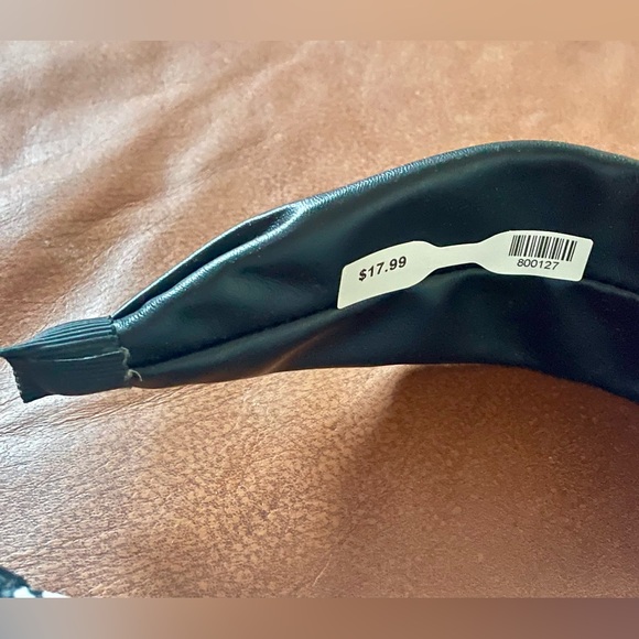 BNWT!Fashion headband,black faux leather,offwhite check tweed small gold clovers - Picture 6 of 16